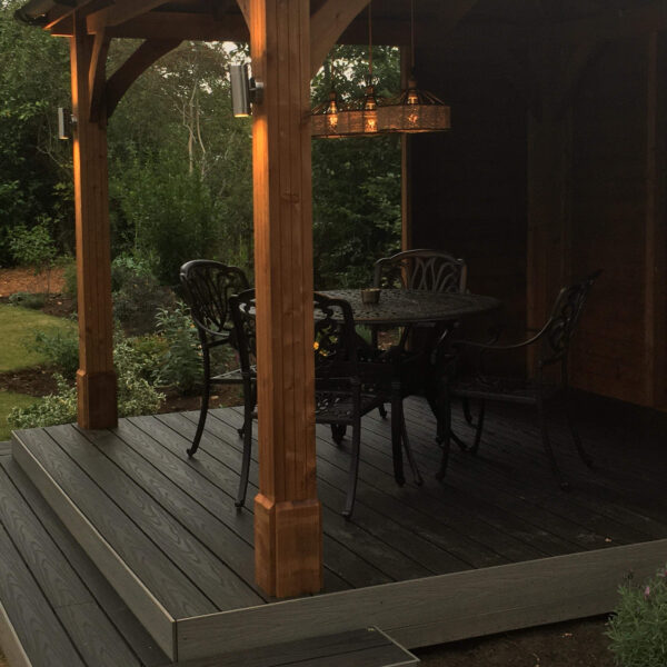 HD Deck Dual composite decking in Carbon with Antique fascia