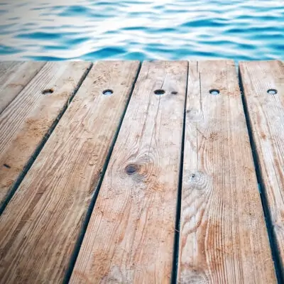 wood-deck-sea