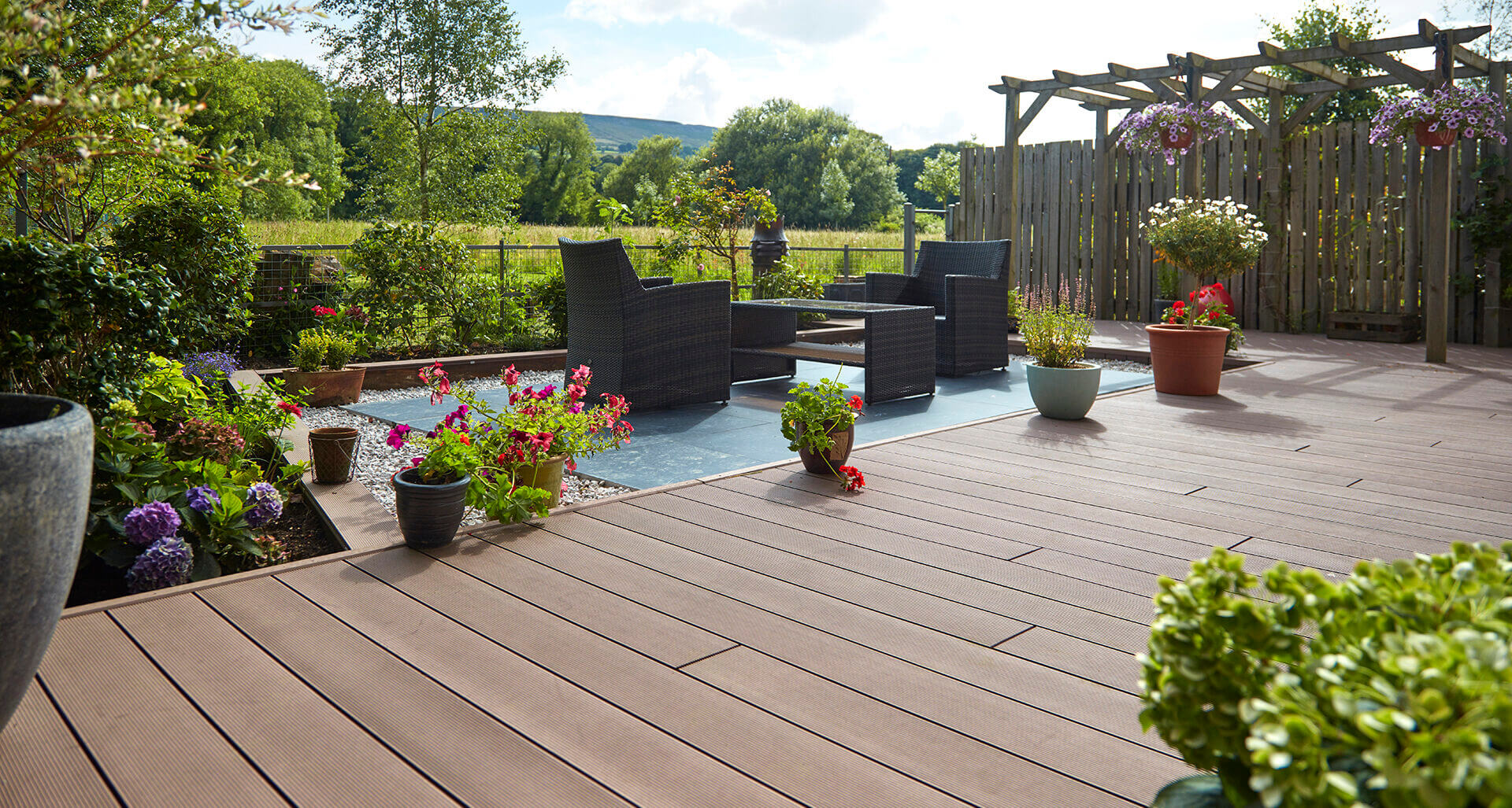 HD Deck® 150 composite boards used as a large garden patio