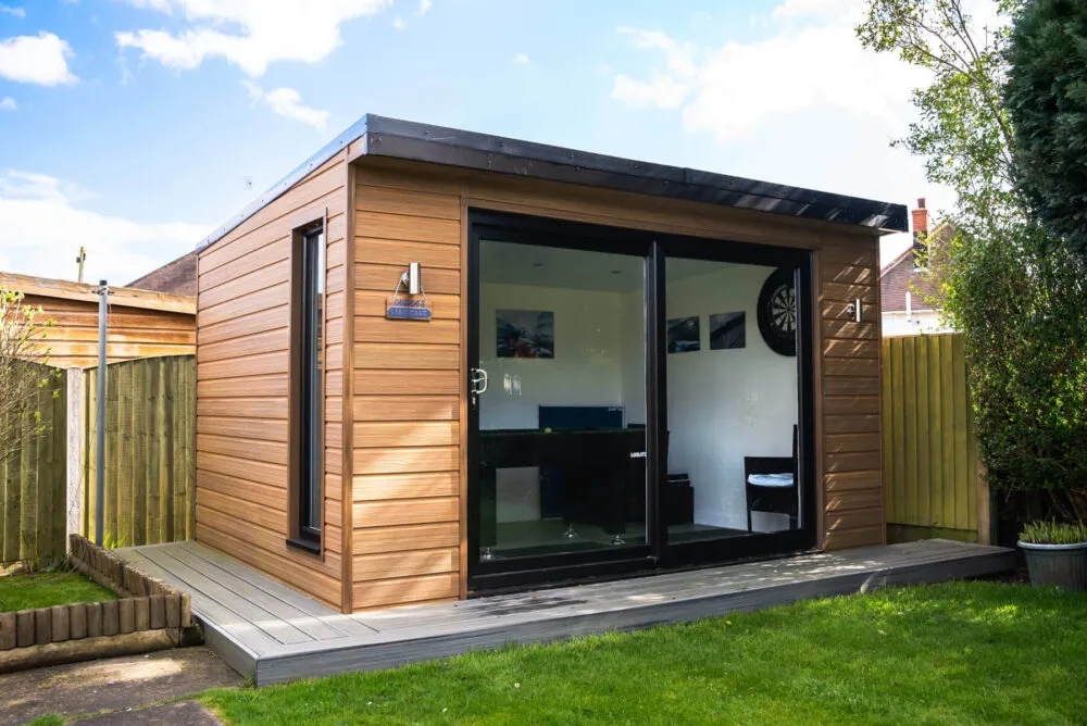 HD Clad Pro garden room - Composite Prime