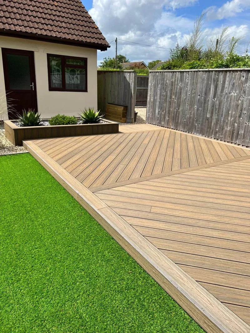 HD Deck Dual decking in oak - Composite Prime